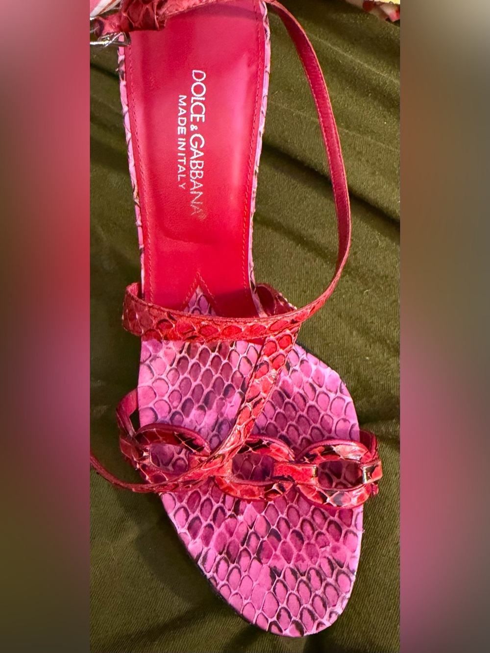 Dolce & Gabbana Pink Snakeskin Chain-Link High Heel Sandal 39.5 EUR, good cond